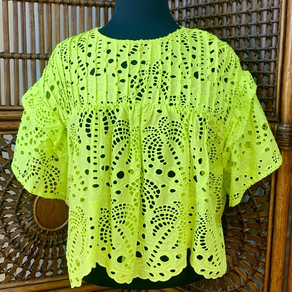 Farm Rio Palm Tree Richelieu Cotton Eyelet Crop Blouse in Lime Green size S - Picture 2 of 13
